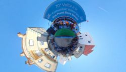 Ilustres en el podium de la Vuelta a Valencia en Chera