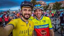 Granero contento en la salida de la Contador