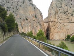 El puente colgante de Las Mesas de Villaverde 