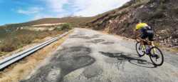 El Peñón: Ciclismo en un ascenso abrasador 