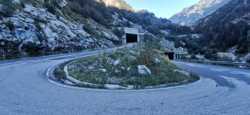 Espectaculares curvas y túnel subiendo Baños de Panticosa por Panticosa