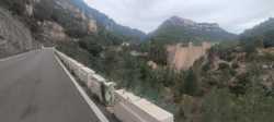 Ascenso al Coll de Fredes con Vistas al Embalse 