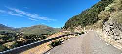 Fotografía: Subiendo Serranillos por el Alberche, la curva se abre y me regala todo el valle