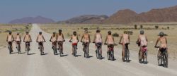 Tour de África, vista de traseros por James Campbell