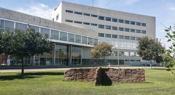 Edificio 3H 6G de televisión y radio en la UPV de Valencia
