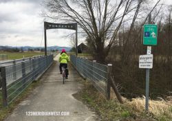 Puentes y frío recorriendo el Danubio en Semana Santa