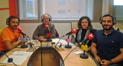 Pues sí, con la camiseta de Ser Aventureros entrevistamos a viajeros en bici en  la UPV