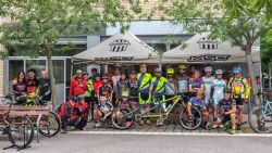 Numerosos participantes en el encuentro de Tandem de Vilafranca