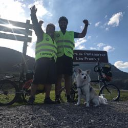 Les praeres en bicicleta plegable Brompton, olé
