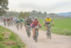 Liderando el grupo como una campeona