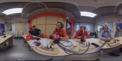 Rafa Sanchis contandonos su recogida de basura por España en bici en la radio 360 grados