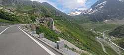 Vistas Espectaculares Mientras Ascendemos el Sustenpass en Suiza