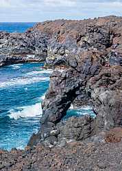 Arco de Roca en la Costa Volcánica de Lanzarote, un sinfín de formas