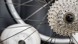 Bkool y las cubiertas slick contra las macizas