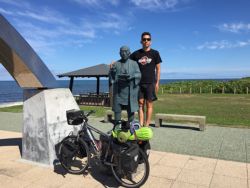 David Barrionuevo viajando en bici por Japón