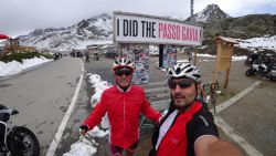 Passo Gavia nevado en Junio